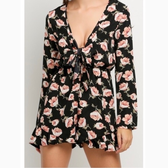 Pants - Black Floral Long Sleeve Romper